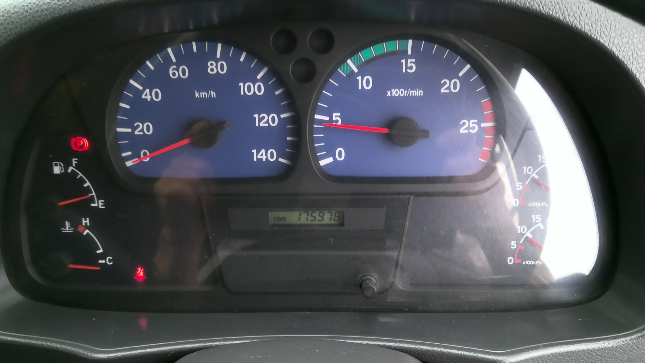 UD スクラップ運搬車
