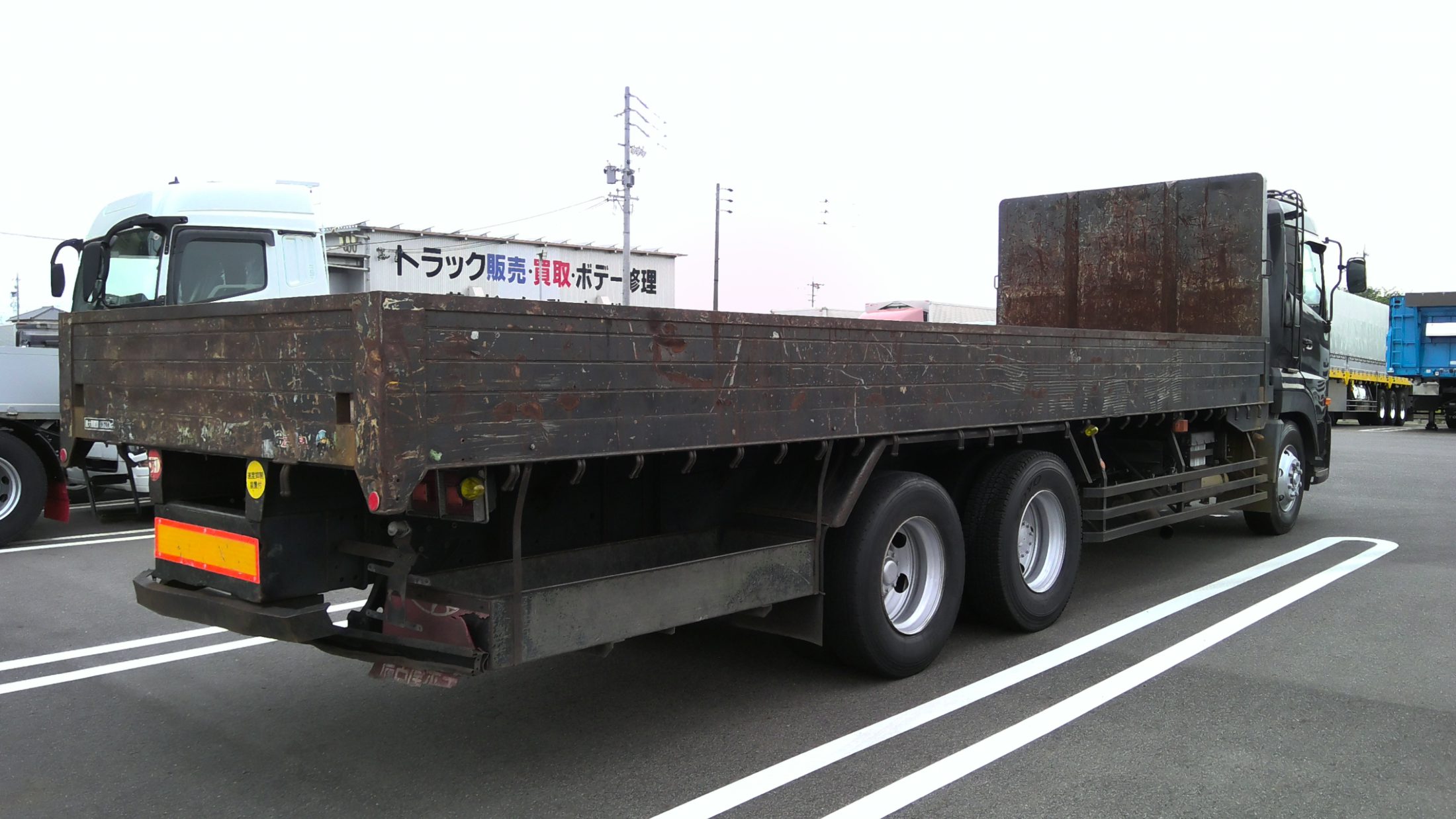 UD スクラップ運搬車